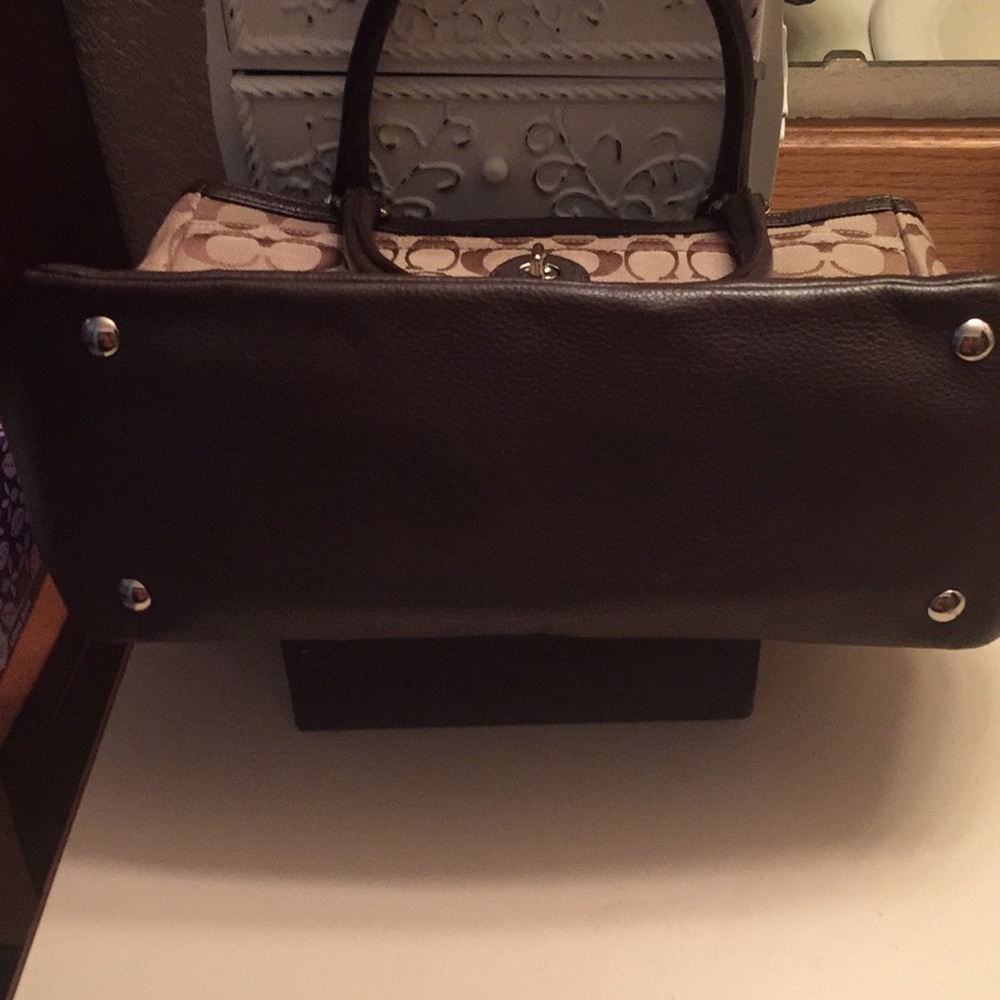Purse - Picture 2 of 2